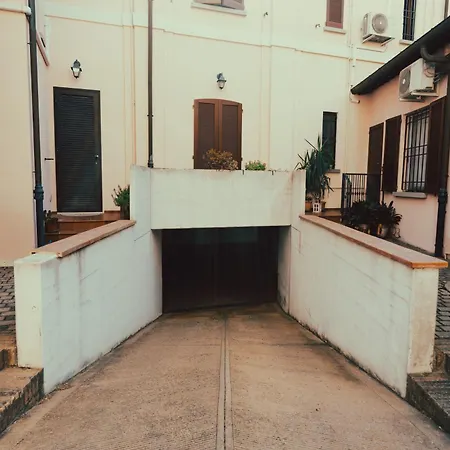 Elegance With Parking Appartement Ravenna